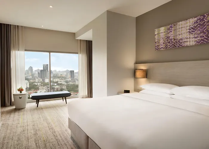 Отель Hyatt Place Sukhumvit 24