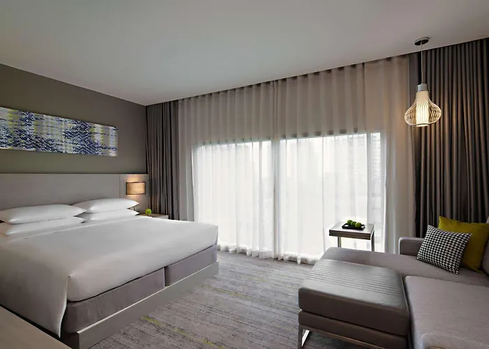 Hyatt Place Sukhumvit 24 Отель Бангкок