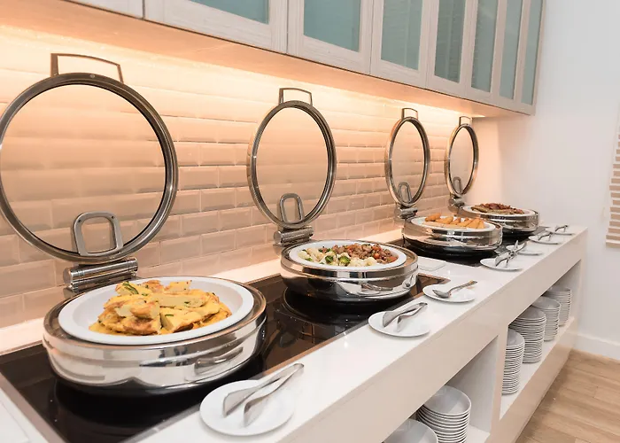 Hyatt Place Sukhumvit 24 Бангкок