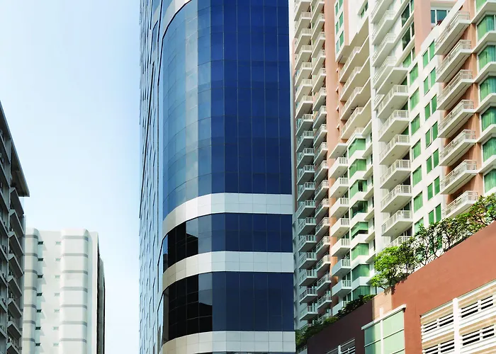 Отель Hyatt Place Sukhumvit 24 Бангкок
