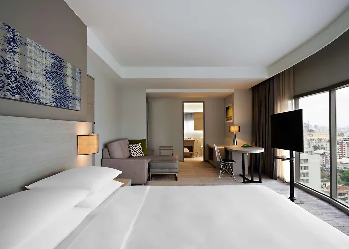 Отель Hyatt Place Sukhumvit 24