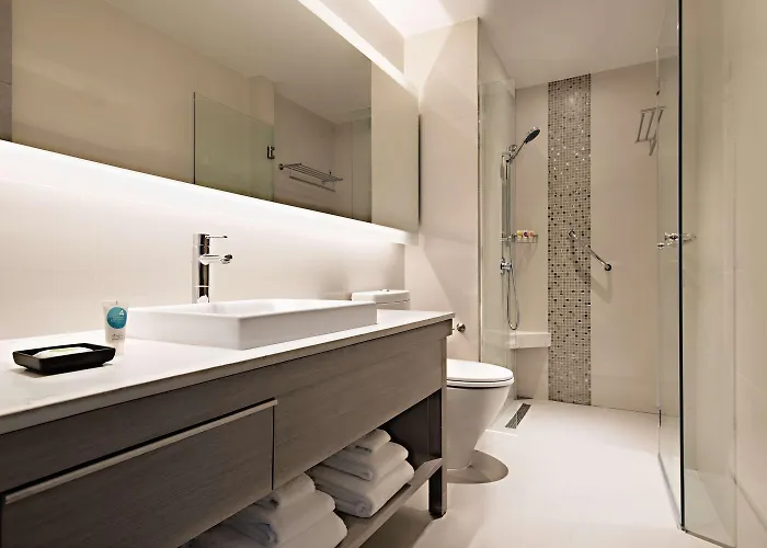 Hyatt Place Sukhumvit 24 Бангкок
