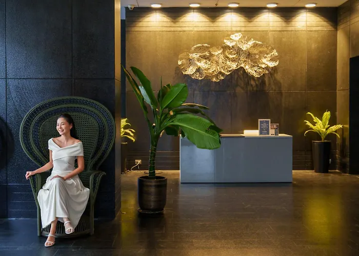 Hyatt Place Sukhumvit 24 Отель