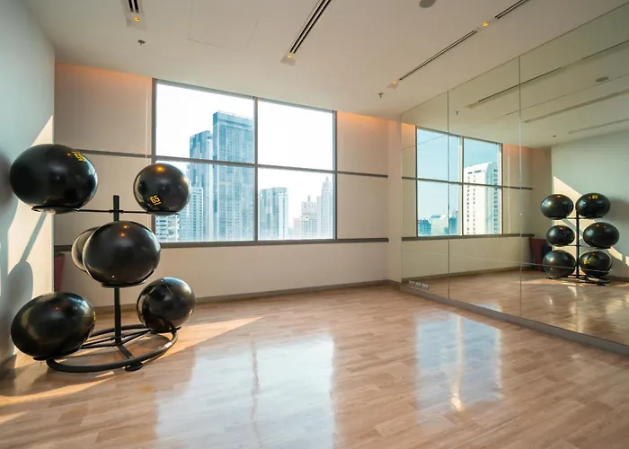 Hyatt Place Sukhumvit 24 Отель Бангкок