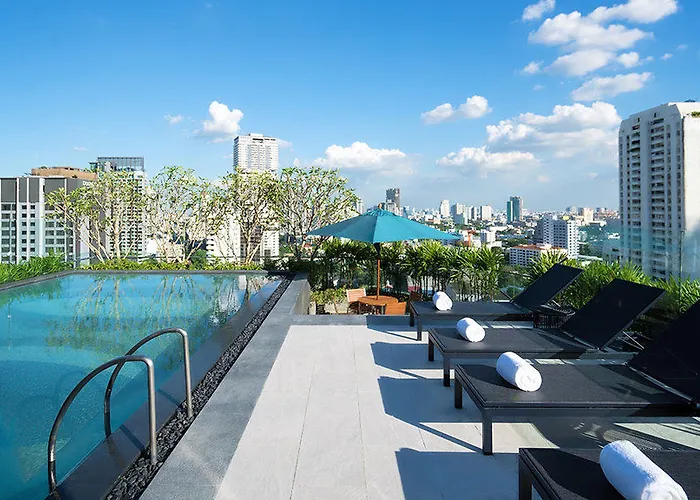 Hyatt Place Sukhumvit 24 4* Бангкок